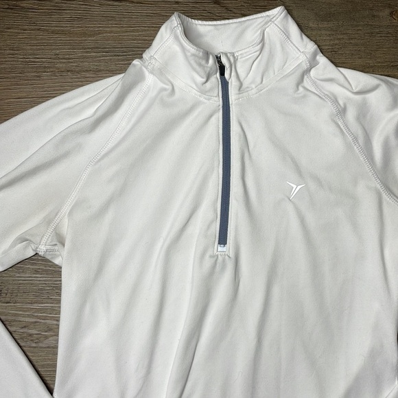Old Navy Go Dry Women’s White 1/4 Zip Long Sleeve Pullover, size small - Picture 3 of 8